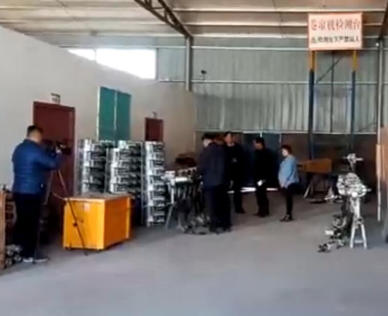 每台卷帘机检测合格才可以出厂销售